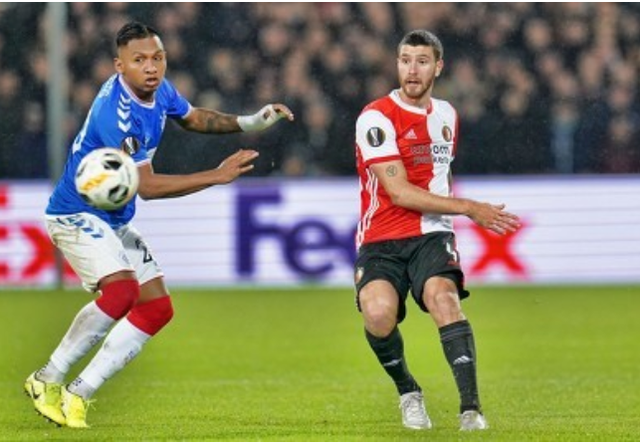 手们留下深 手们留下深