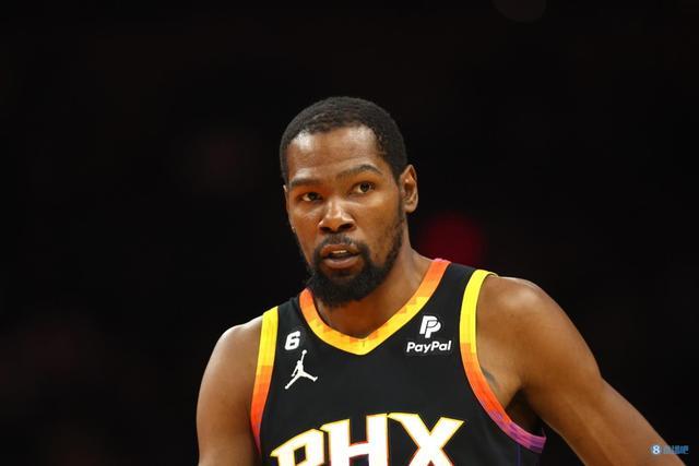 端赛事的引 端赛事的引