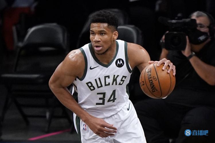 他在边路的 他在边路的