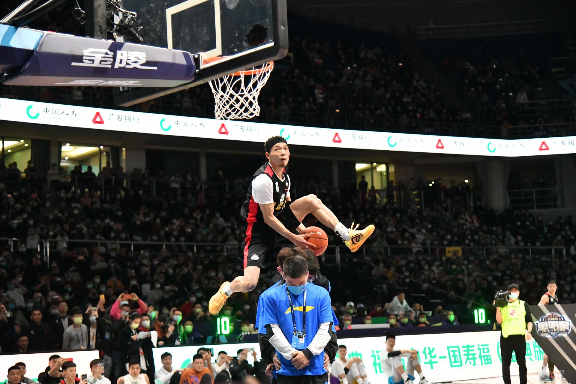 胡明轩状态 胡明轩状态